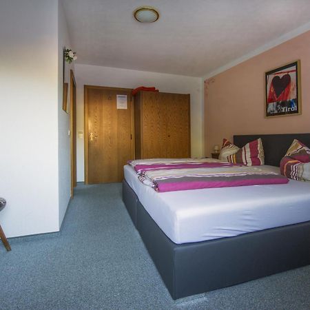 Garni Fischer Oetz Habitación foto