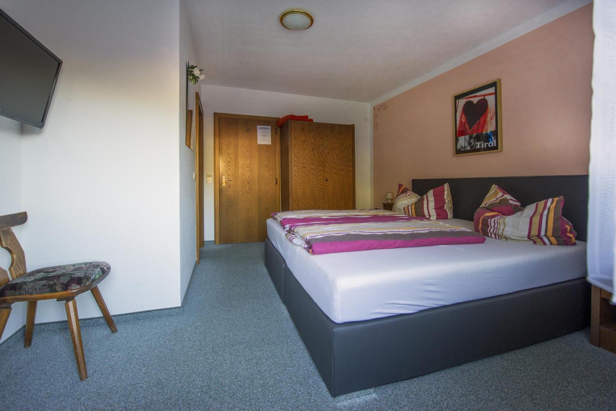 Garni Fischer Oetz Habitación foto