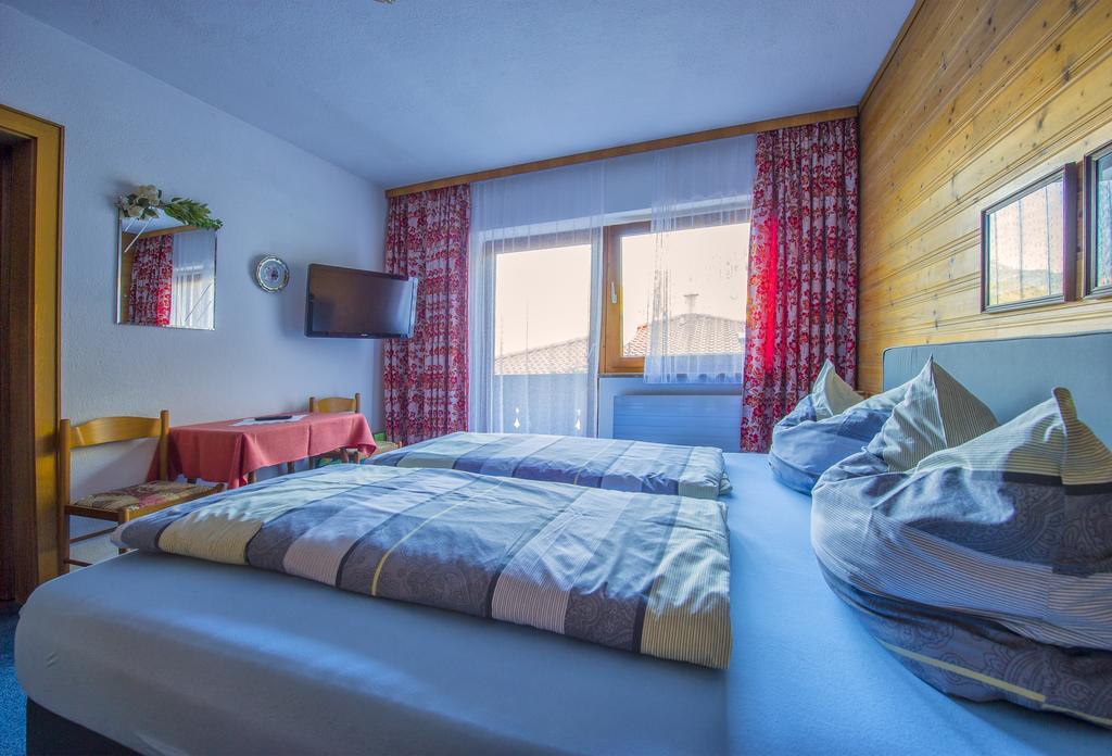Garni Fischer Oetz Habitación foto