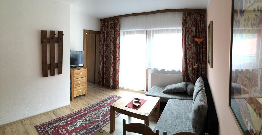 Garni Fischer Oetz Habitación foto